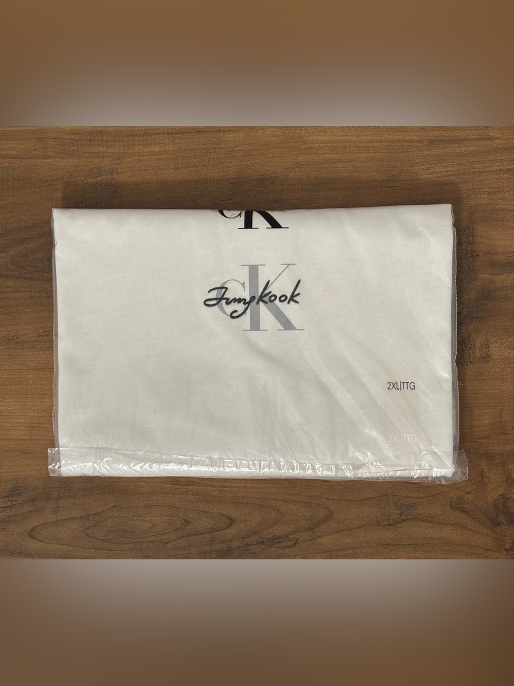 JungKook for Calvin Klein Monologo T-Shirt SIZE 2XL